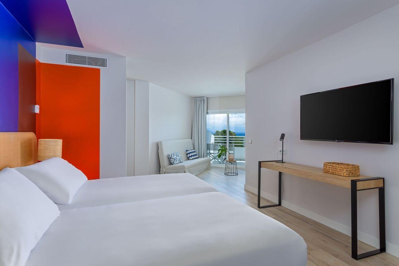 Alua Calvia Dreams Hotel Magaluf  Exterior photo