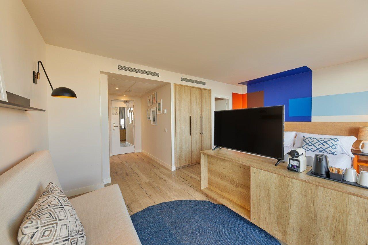 Alua Calvia Dreams Hotel Magaluf  Exterior photo