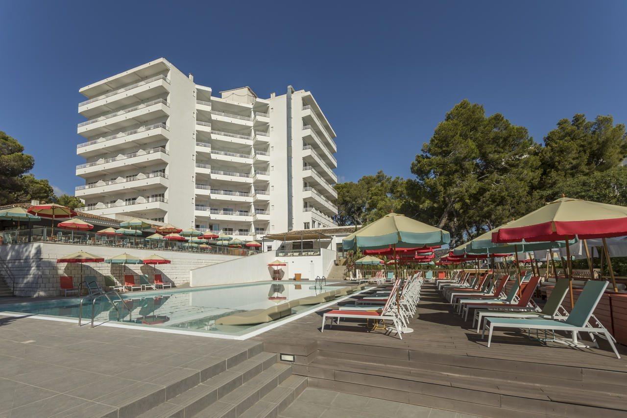 Alua Calvia Dreams Hotel Magaluf  Exterior photo